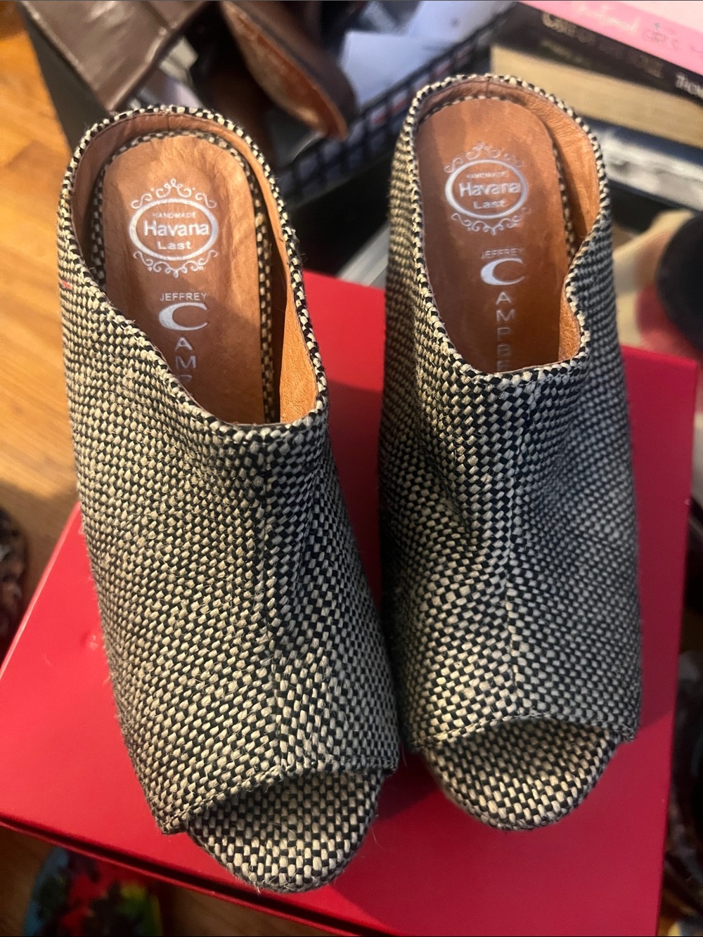 Jeffrey Campbell Virgo Tweed Woven Peep-Toe Mules Size 6 GUC!